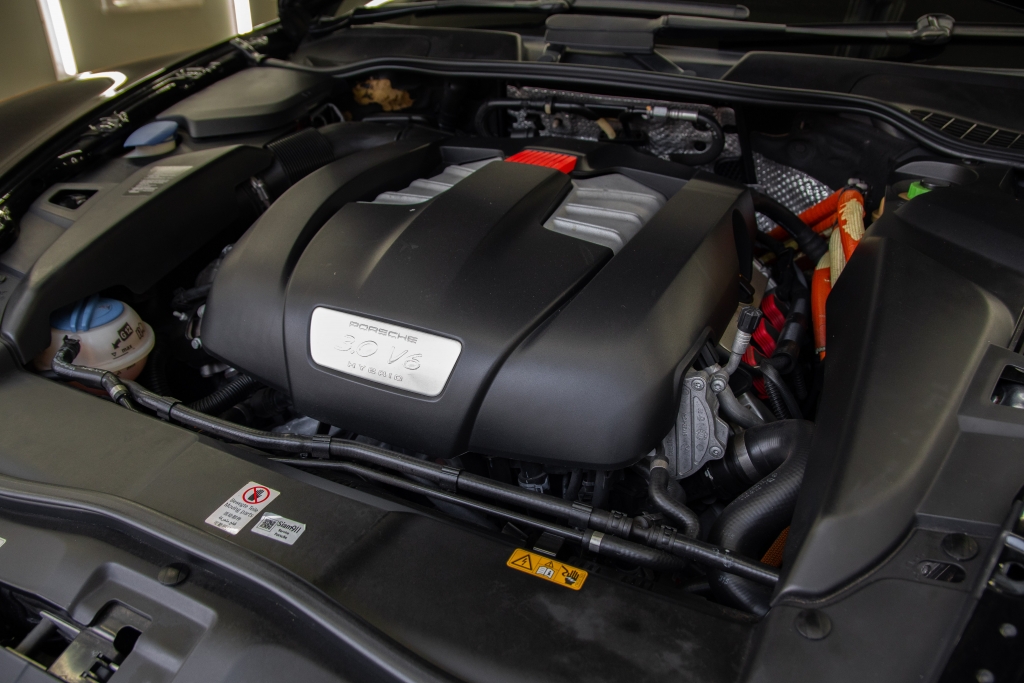 PORSCHE CAYENNE S HYBRID 3.0 V6 AT4WD. ปี 2014 #16