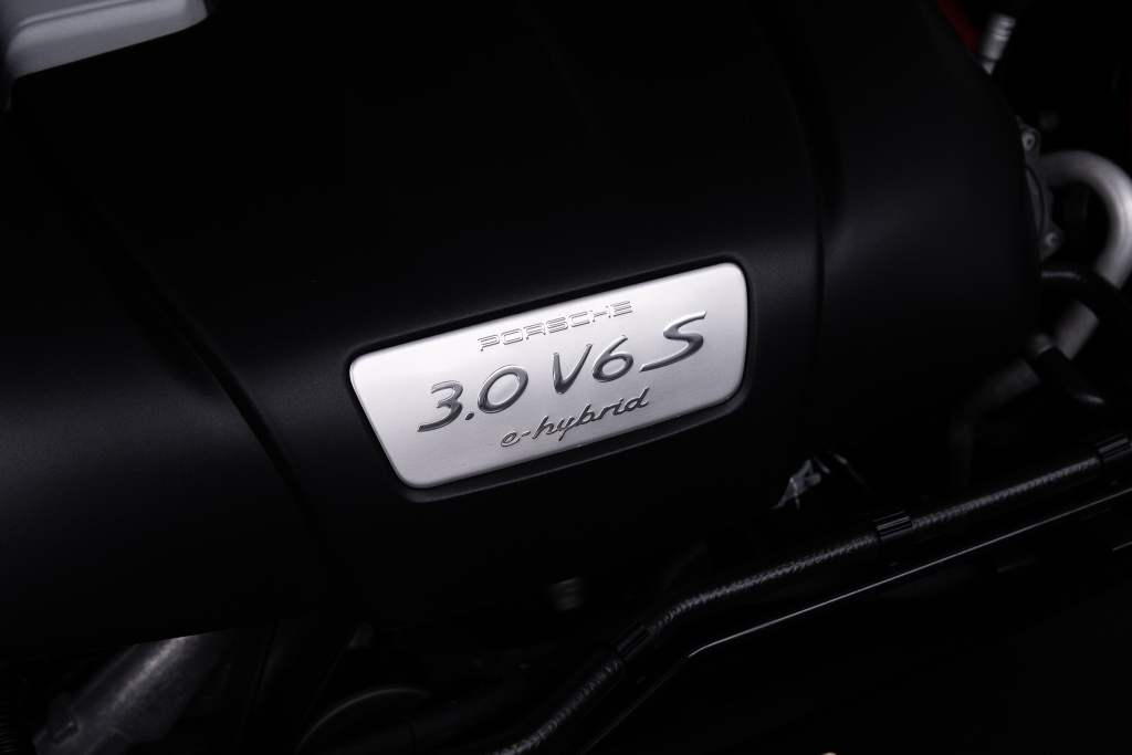 PORSCHE CAYENNE S E-Hybrid 3.0 V6 AT4WD. ปี 2015 #15