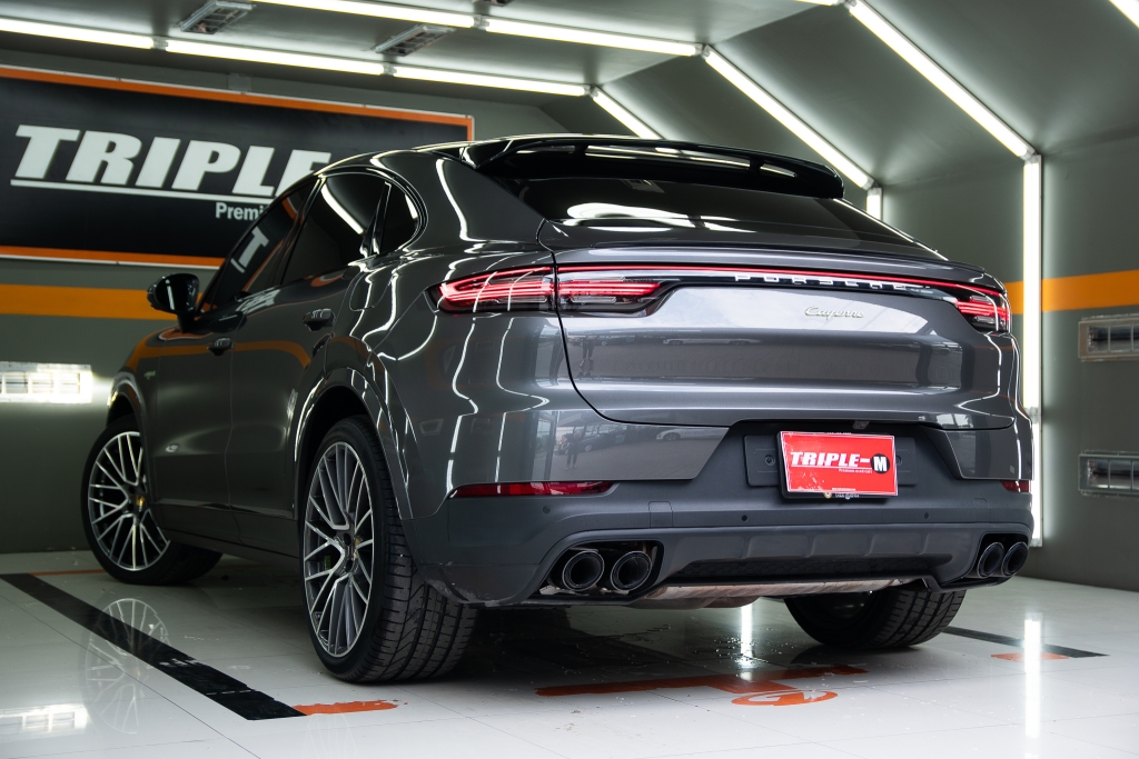 PORSCHE CAYENNE 3.0 E-Hybrid Coupe AT4WD. ปี 2020 #4