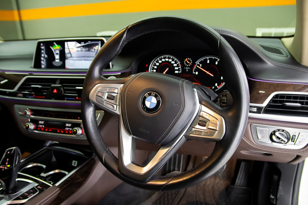 BMW SERIES 7 730 Ld AT ปี 2019 #11