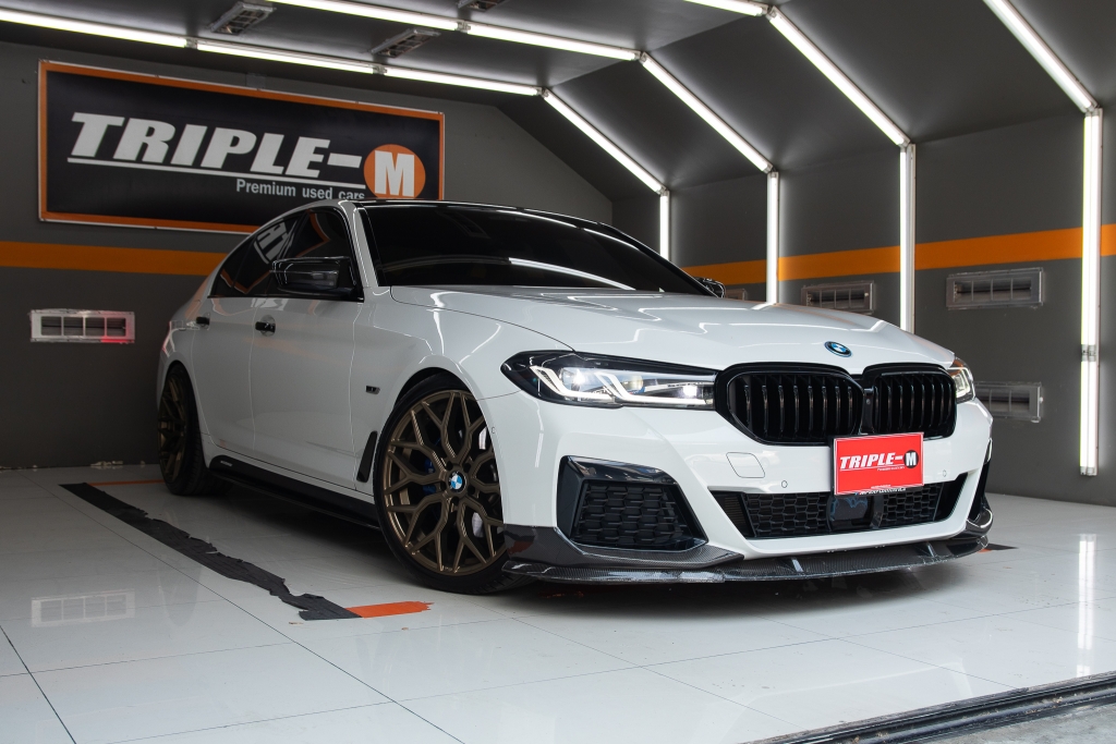BMW SERIES 5 530e M sport AT ปี 2022 #4