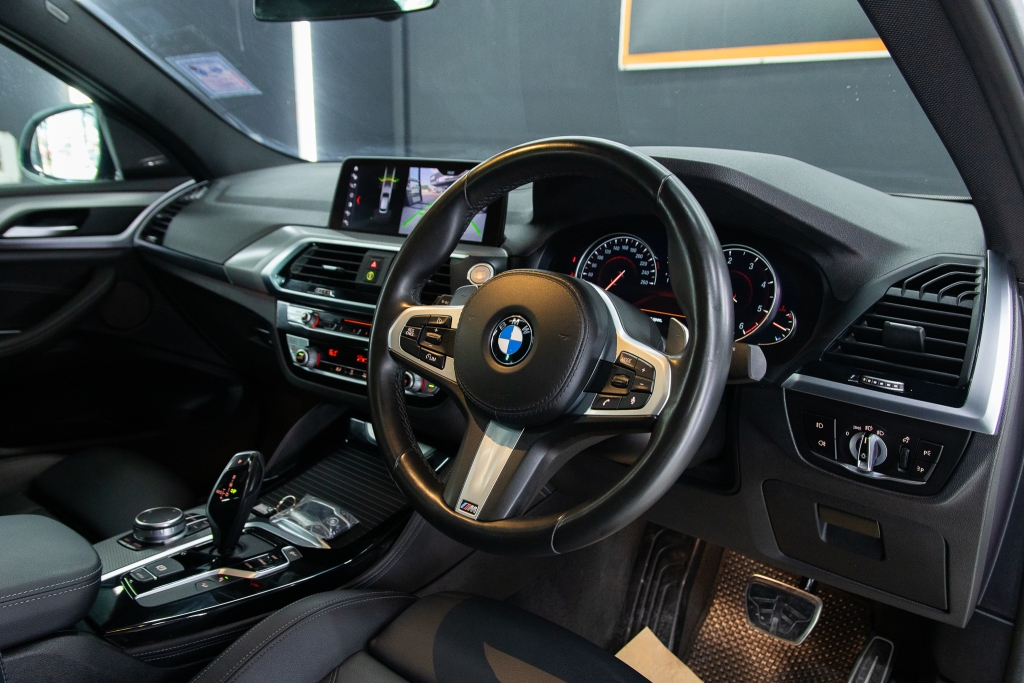 BMW X4 xDrive20d M Sport AT ปี 2020 #6