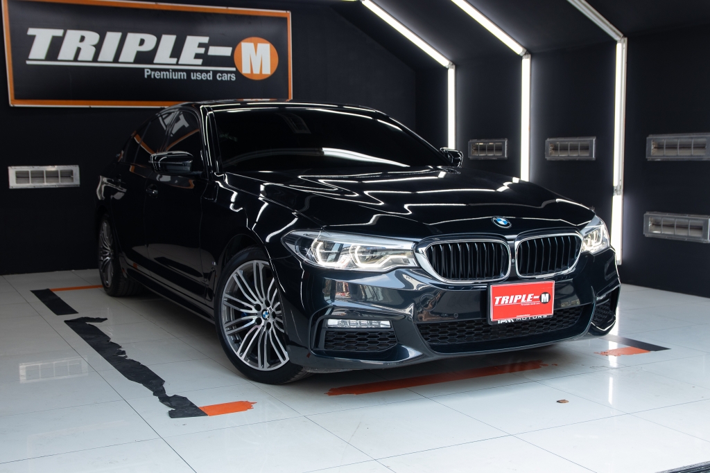BMW SERIES 5 530e M sport AT ปี 2018 #3