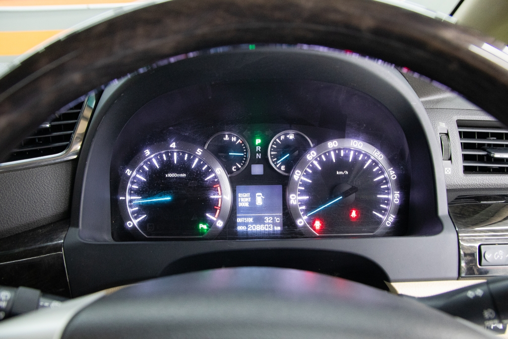 TOYOTA ALPHARD 2.4 [V] AT ปี 2014 #13