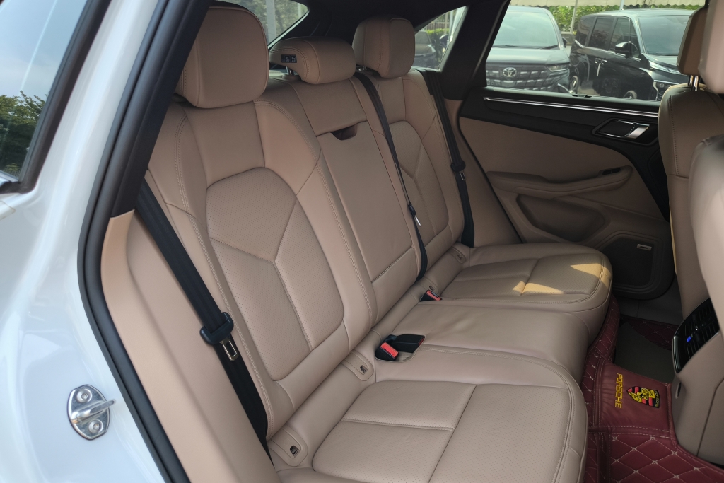 PORSCHE MACAN 2.0 4WD AT4WD. ปี 2020 #8