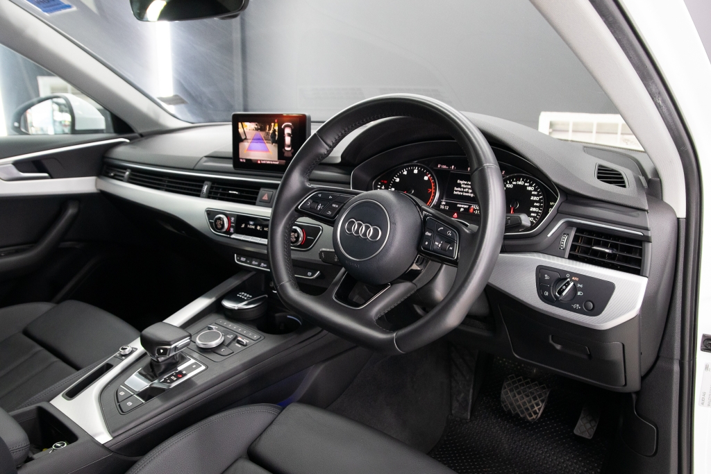 AUDI A4 2.0 TFSI AT ปี 2017 #5