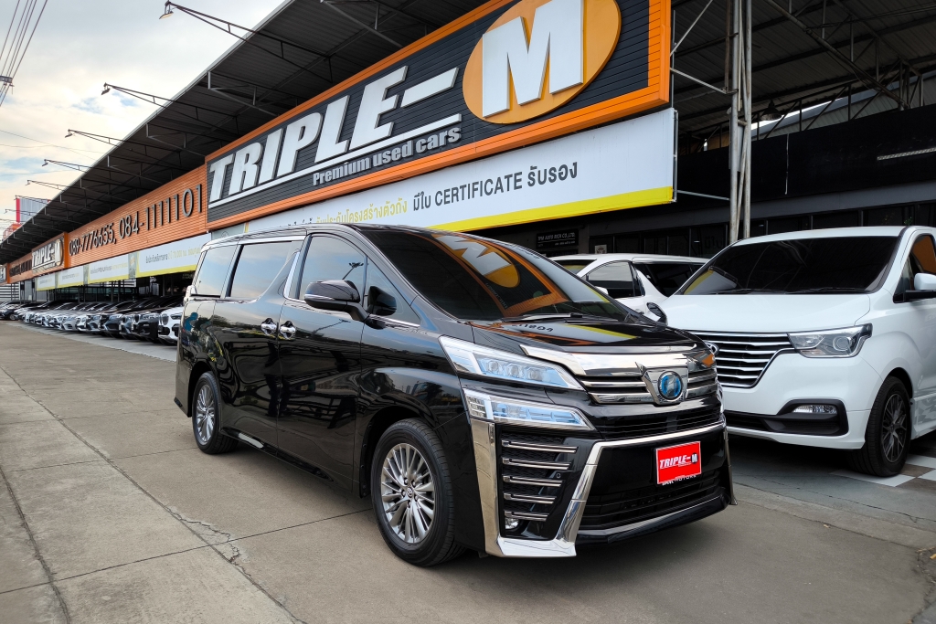 TOYOTA VELLFIRE โฉมปี (18-23) 2.5 ZRG AT4WD. ปี 2018 ราคา 1,988,000.- (#C2025010302)