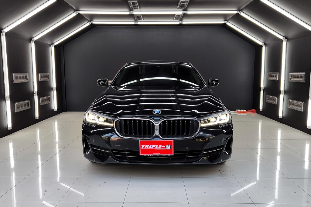 BMW SERIES 5 530e Elite AT ปี 2021 #12