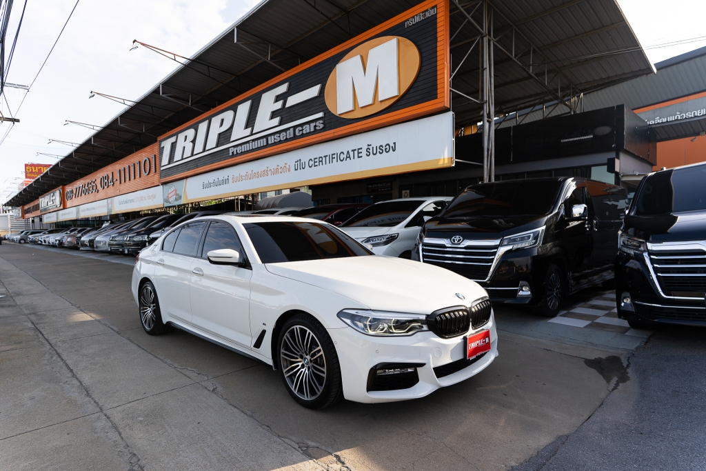 BMW SERIES 5 G30 (ปี17-21) 530e M sport AT ปี 2019 ราคา 1,288,000.- (#C2025012704)