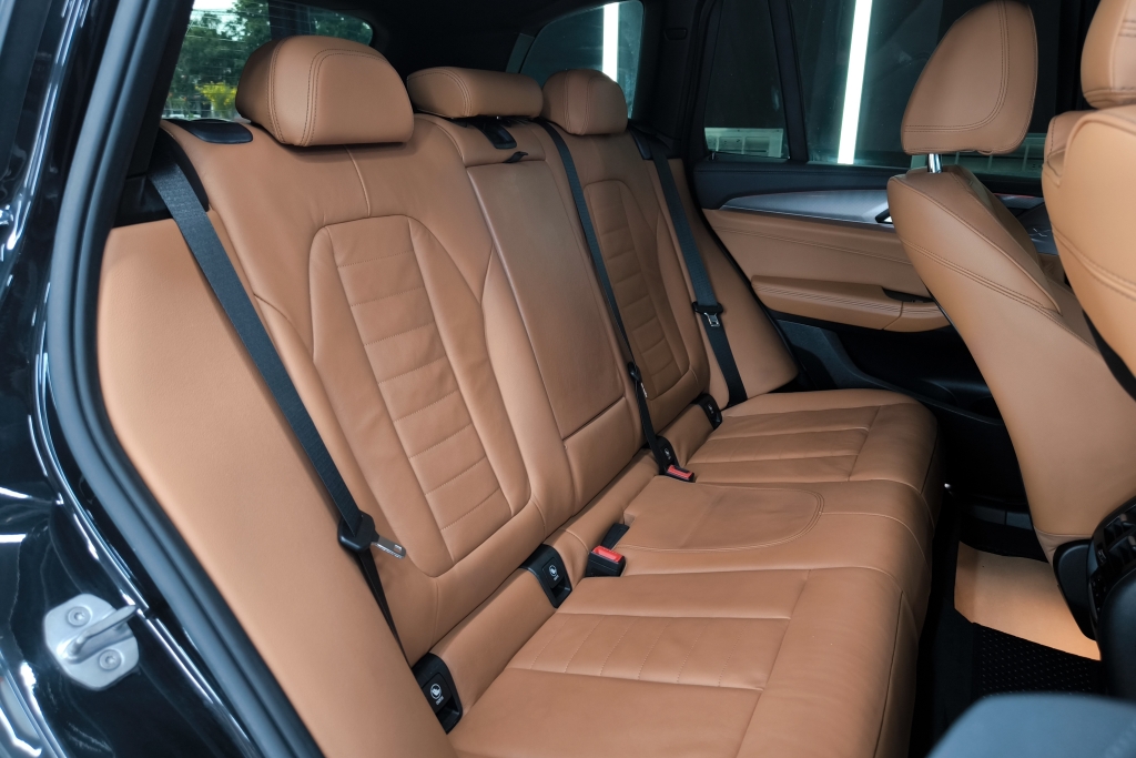 BMW X3 xDrive20d M Sport AT ปี 2019 #8