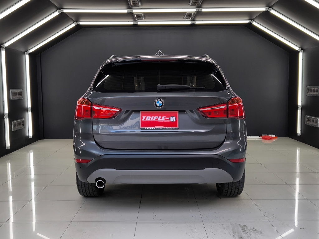 BMW X1 sDrive 18i AT ปี 2019 #14
