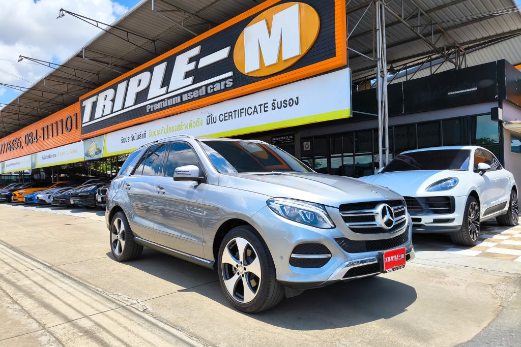 M.BENZ GLE-CLASS W 166 (ปี16-18) GLE 250d AT ปี 2017 ราคา 1,359,000.- (#C2025042901)