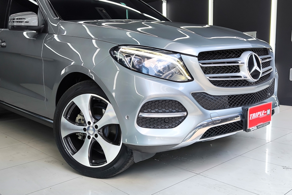 MERCEDES-BENZ GLE-CLASS GLE 250d AT ปี 2017 #4