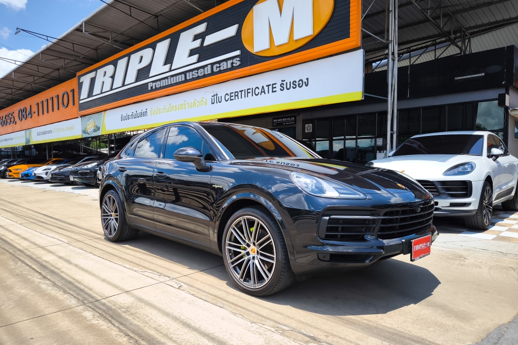 PORSCHE CAYENNE โฉมปี (18-25) 3.0 E-Hybrid Coupe AT4WD. ปี 2020 ราคา 4,299,000.- (#C2025042902)