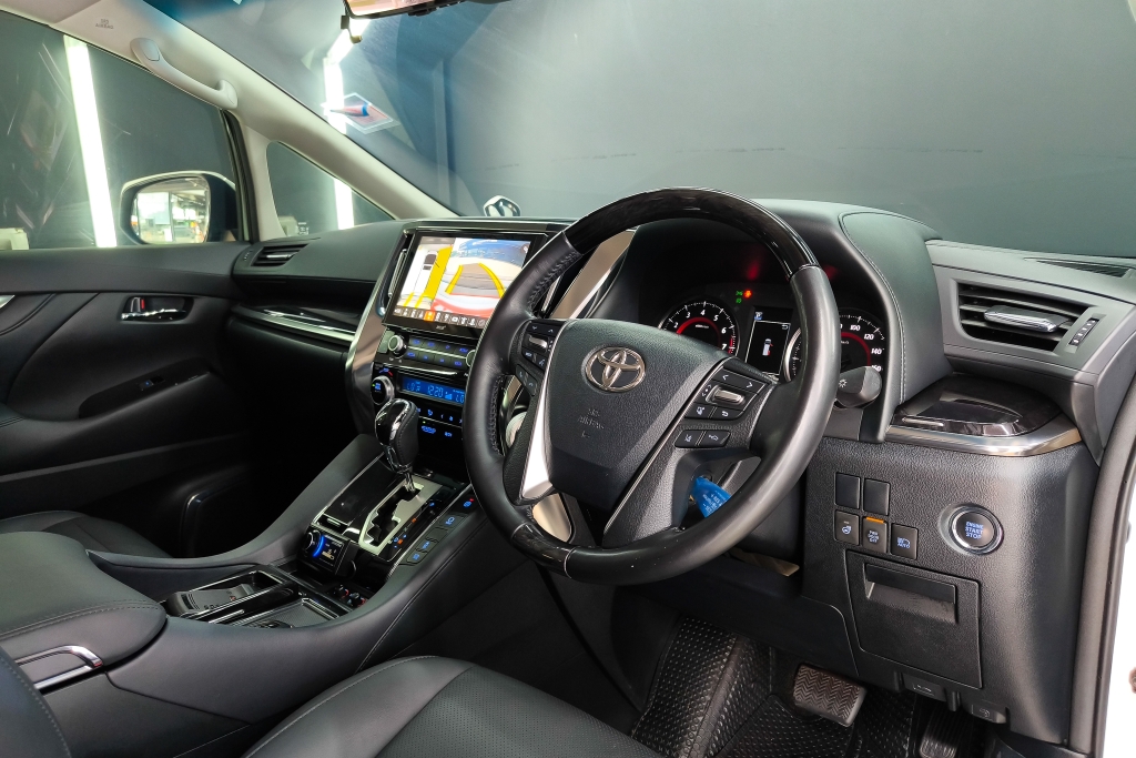 TOYOTA ALPHARD 2.5 S C Package AT ปี 2022 #5