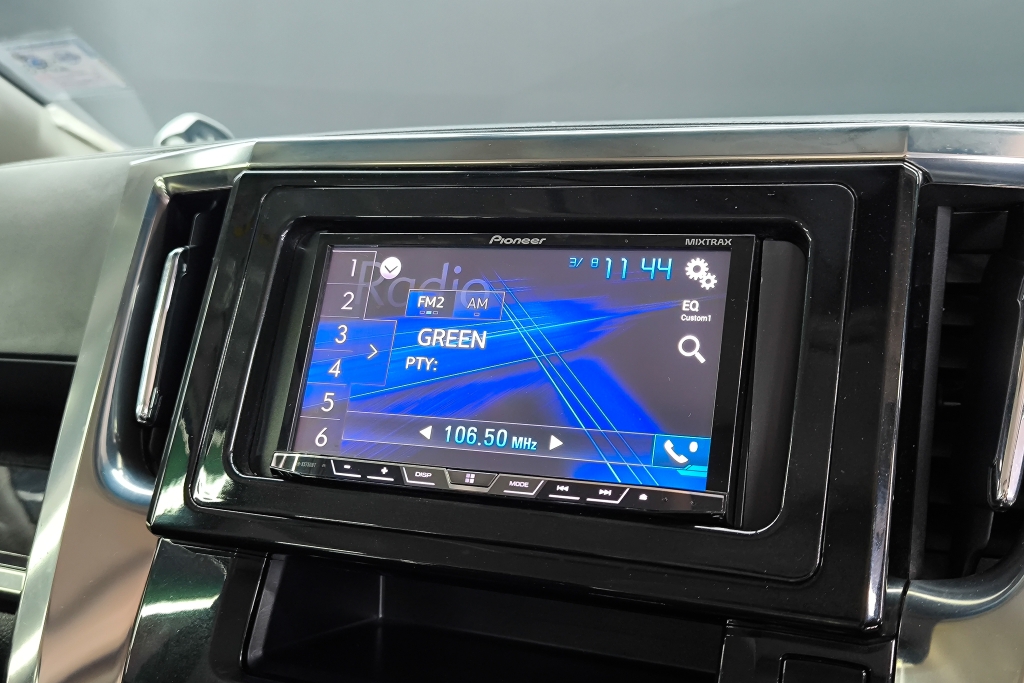 TOYOTA ALPHARD 2.5 S C Package AT ปี 2015 #10