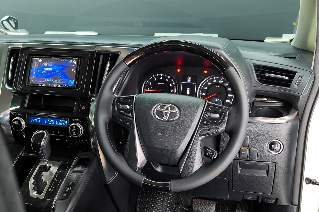 TOYOTA ALPHARD 2.5 S C Package AT ปี 2015 #12