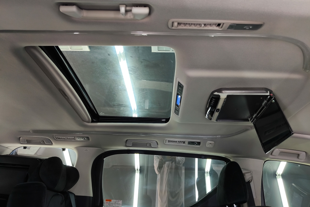 TOYOTA ALPHARD 2.5 S C Package AT ปี 2015 #17