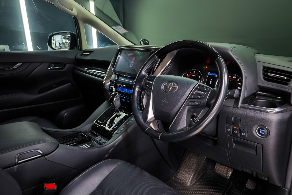 TOYOTA ALPHARD 2.5 S C Package AT ปี 2022 #5
