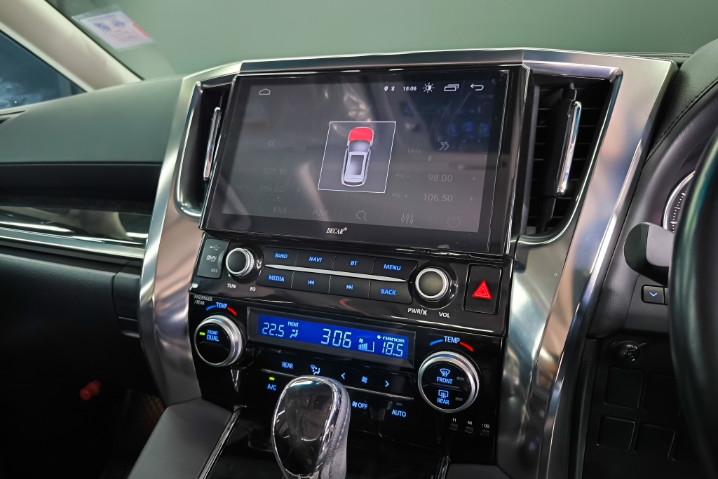 TOYOTA ALPHARD 2.5 S C Package AT ปี 2022 #8