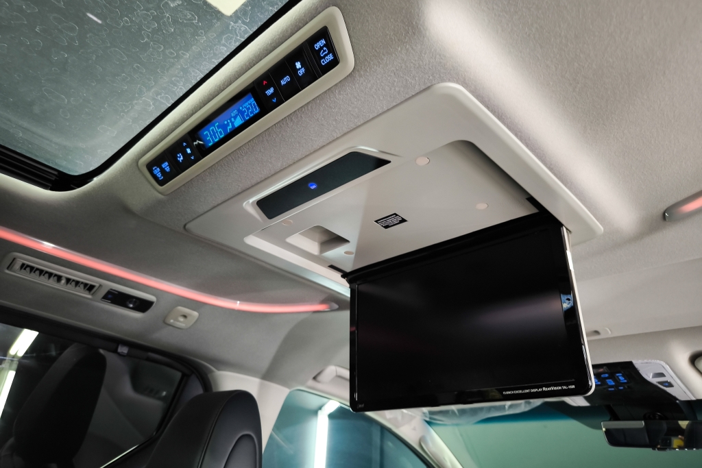 TOYOTA ALPHARD 2.5 S C Package AT ปี 2022 #16