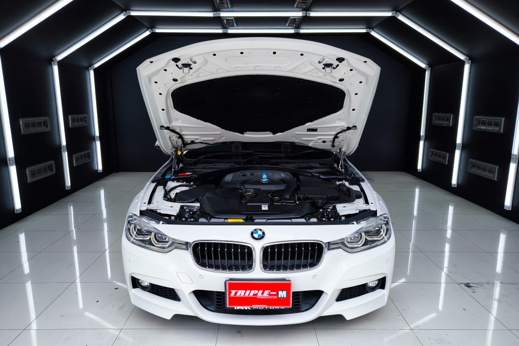 BMW SERIES 3 330e AT ปี 2017 #14
