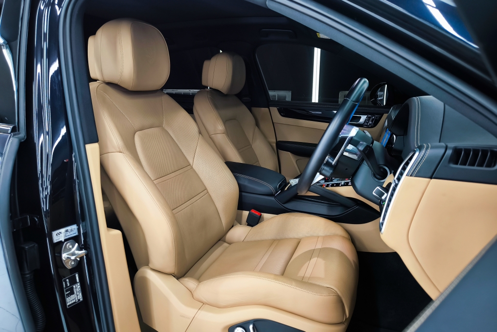 PORSCHE CAYENNE 3.0 E-Hybrid Coupe  ปี 2020 #6