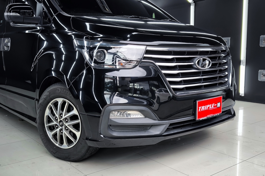 HYUNDAI H-1 2.5 CRDi [Deluxe] AT ปี 2018 #4