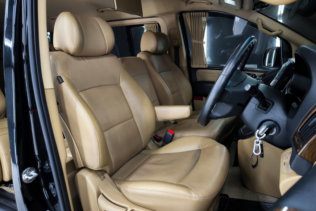 HYUNDAI H-1 2.5 CRDi [Deluxe] AT ปี 2018 #5