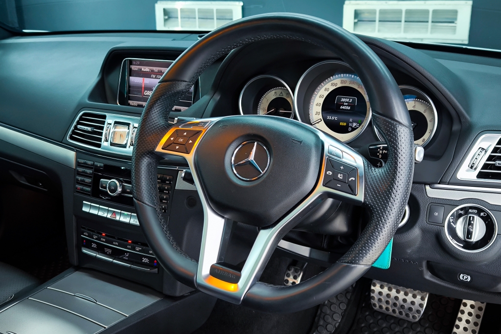 MERCEDES-BENZ E-CLASS E 200 [Coupe] AT ปี 2014 #12