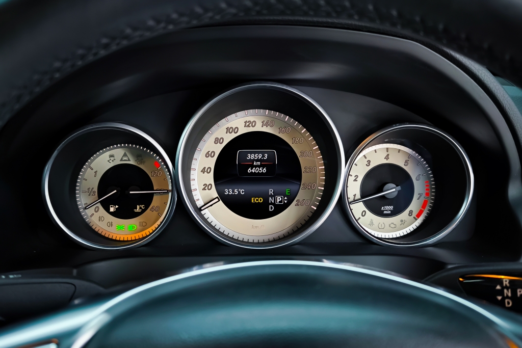 MERCEDES-BENZ E-CLASS E 200 [Coupe] AT ปี 2014 #13