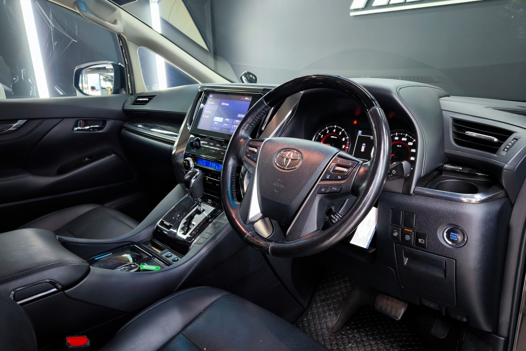 TOYOTA ALPHARD 2.5 S C Package AT ปี 2020 #5