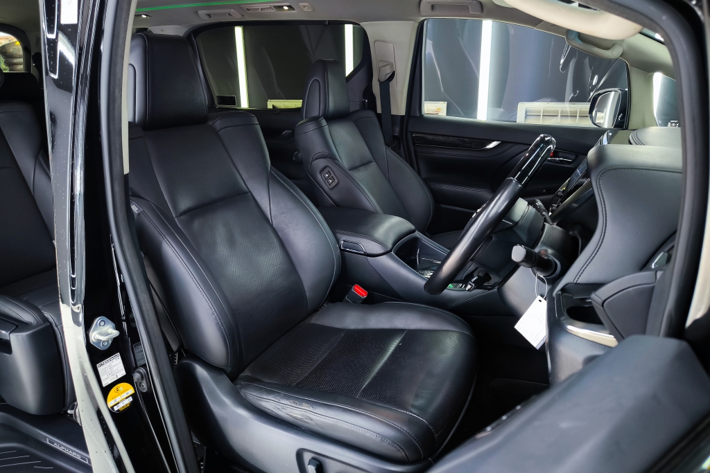 TOYOTA ALPHARD 2.5 S C Package AT ปี 2020 #6