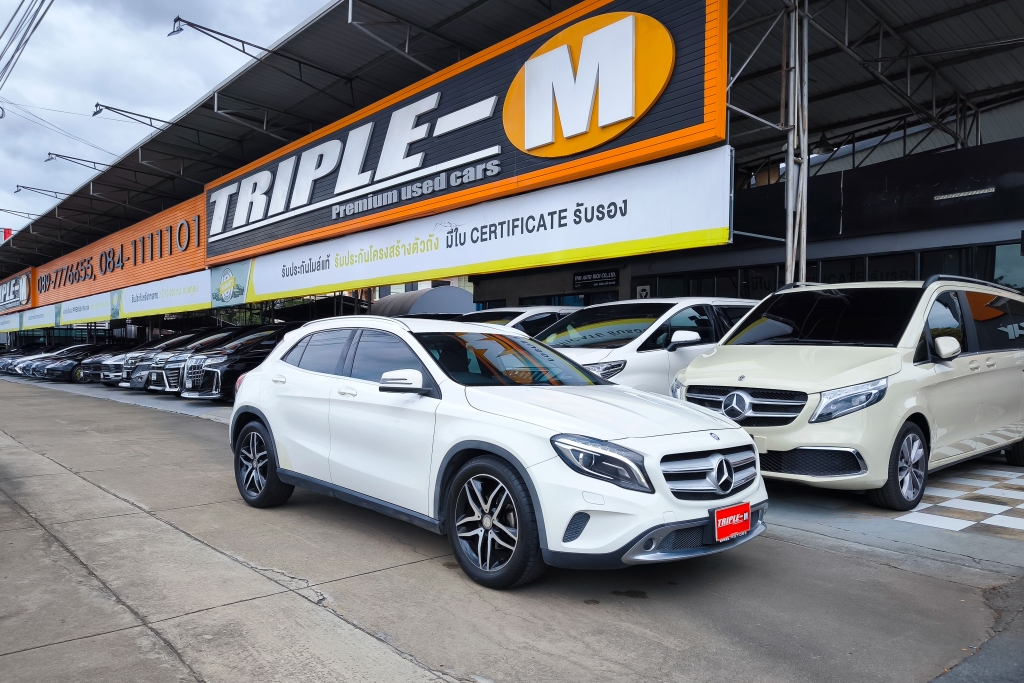 M.BENZ GLA-CLASS W156 (ปี14-19) GLA 200 AT ปี 2015 ราคา 599,000.- (#C2025072901)