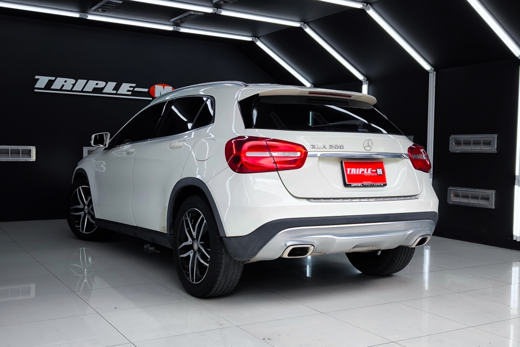 MERCEDES-BENZ GLA-CLASS GLA 200 AT ปี 2015 #3