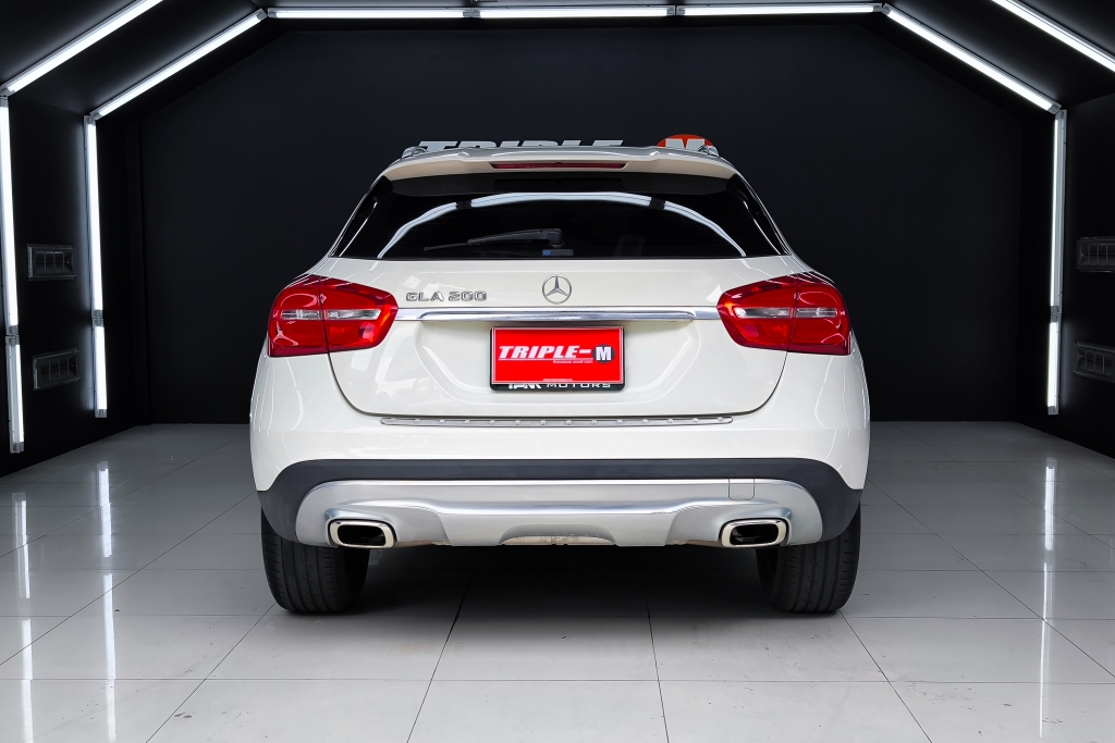 MERCEDES-BENZ GLA-CLASS GLA 200 AT ปี 2015 #15