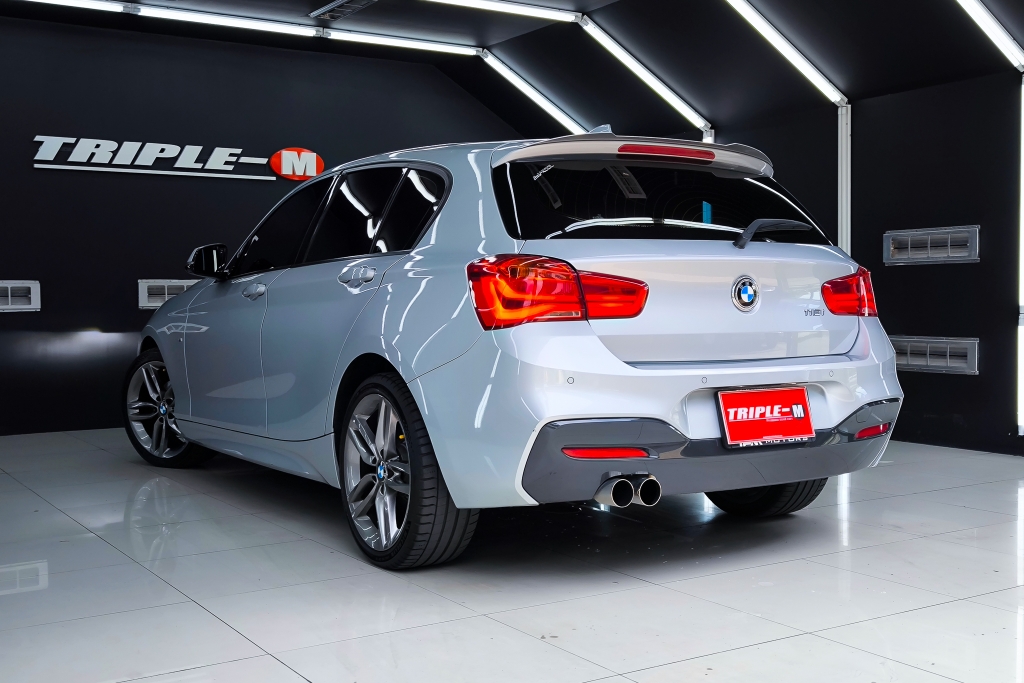 BMW SERIES 1 118i AT ปี 2018 #3