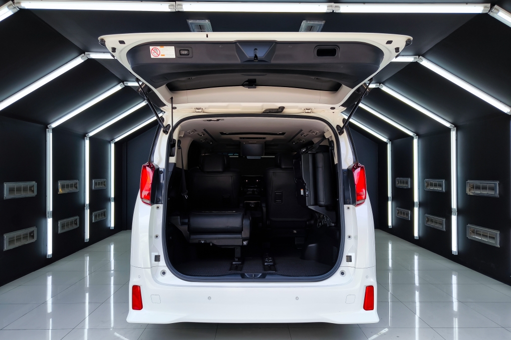 TOYOTA ALPHARD 2.5 S C Package AT ปี 2020 #17