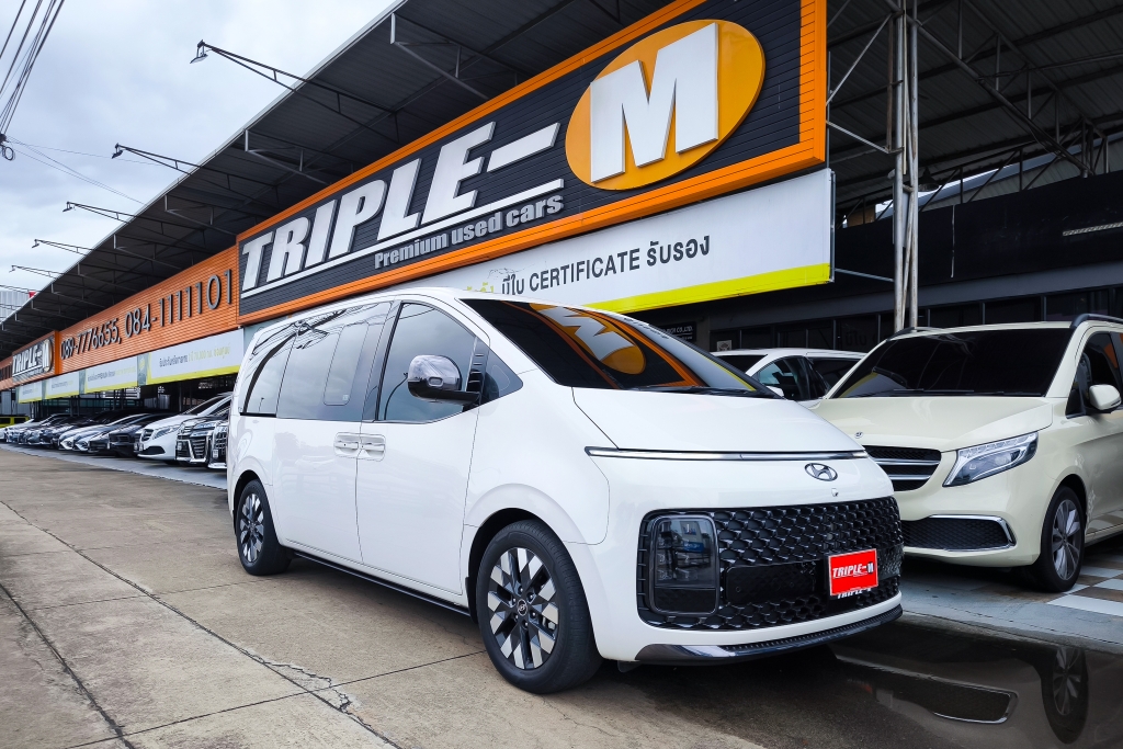 HYUNDAI STARIA โฉมปี (21-26) 2.2 PREMIUM AT ปี 2023 ราคา 1,489,000.- (#C2025090801)