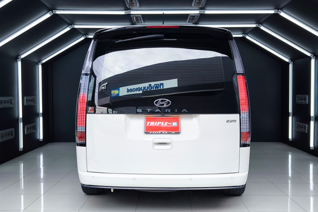 HYUNDAI STARIA 2.2 PREMIUM AT ปี 2023 #16