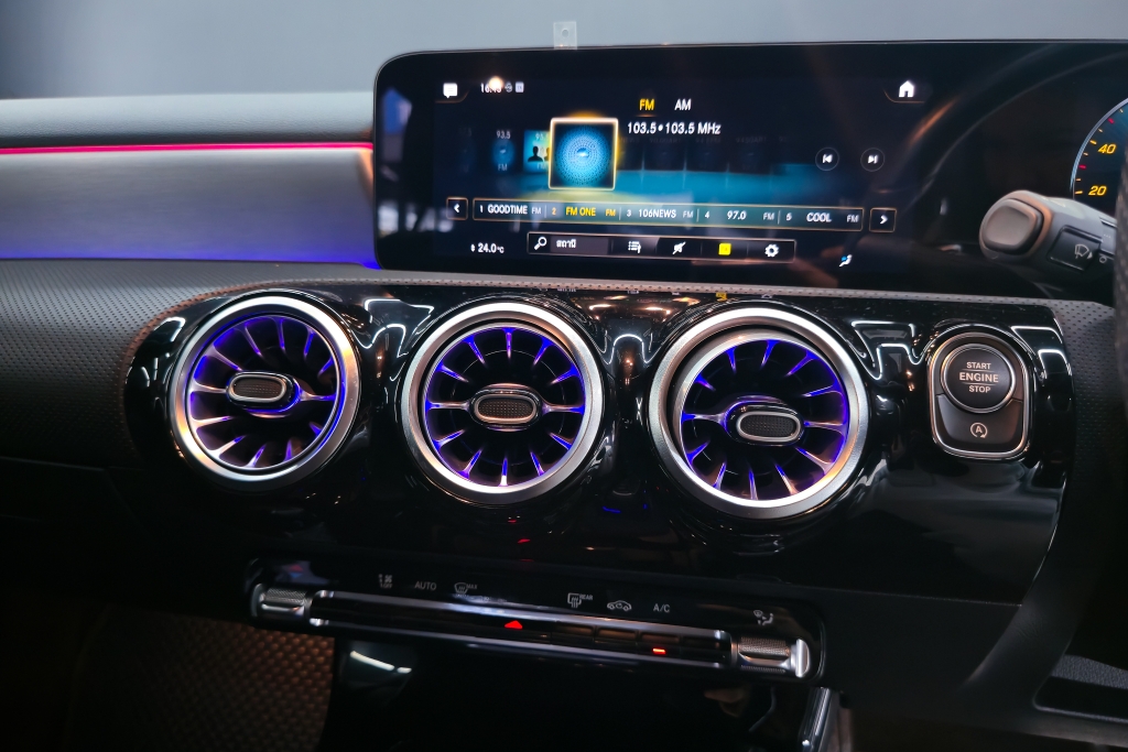 MERCEDES-BENZ A-CLASS A 200 AMG Dynamic AT ปี 2024 #8