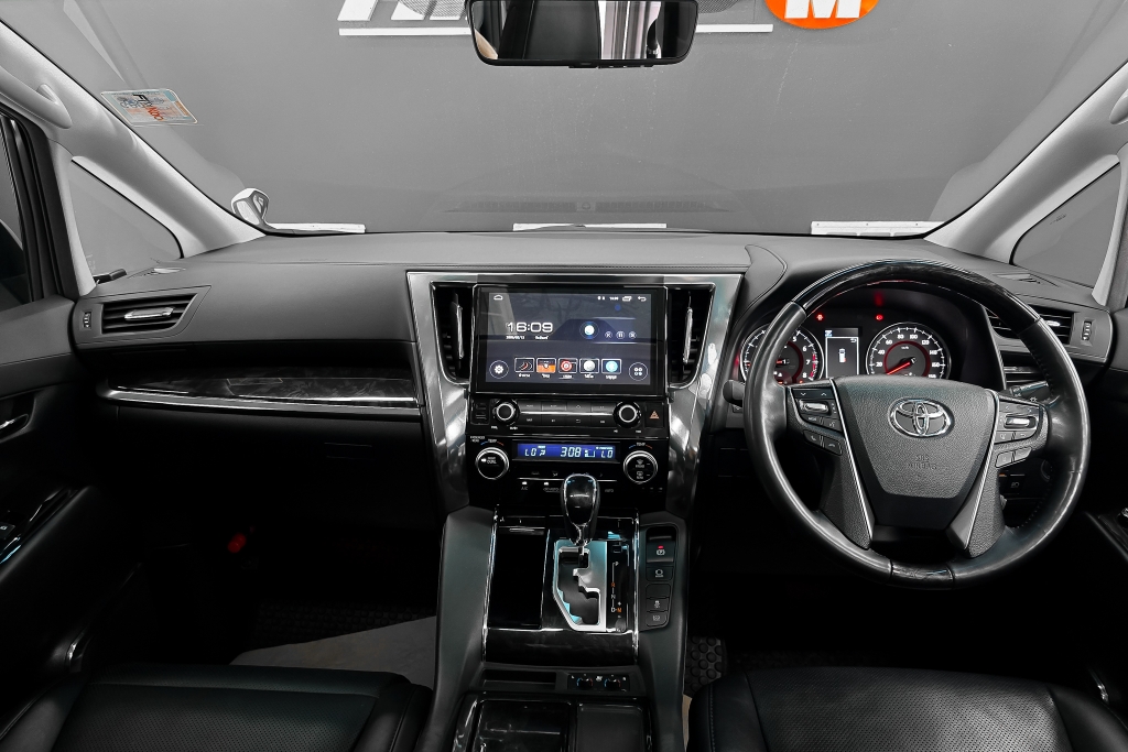 TOYOTA ALPHARD 2.5 S C Package AT ปี 2019 #9