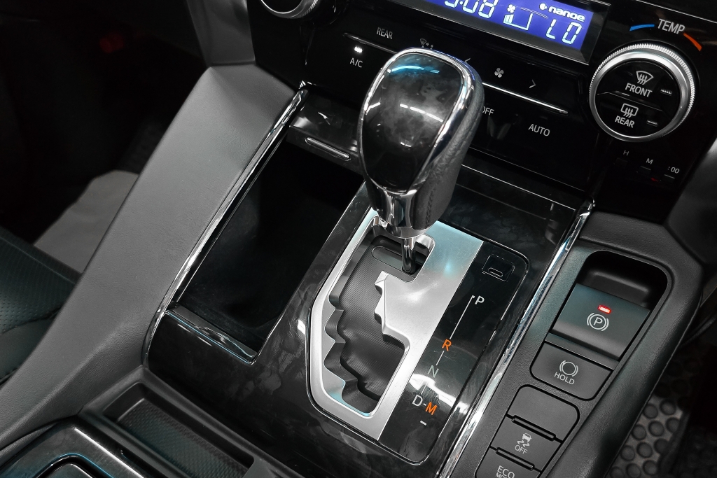TOYOTA ALPHARD 2.5 S C Package AT ปี 2019 #10