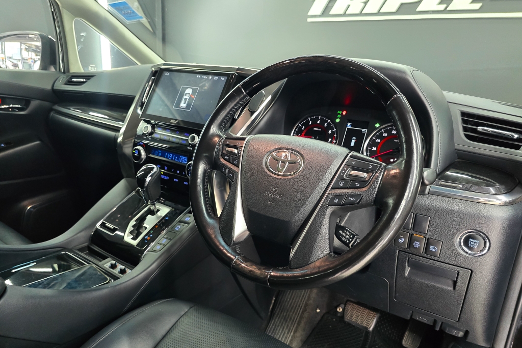 TOYOTA ALPHARD 2.5 S C Package AT ปี 2021 #4