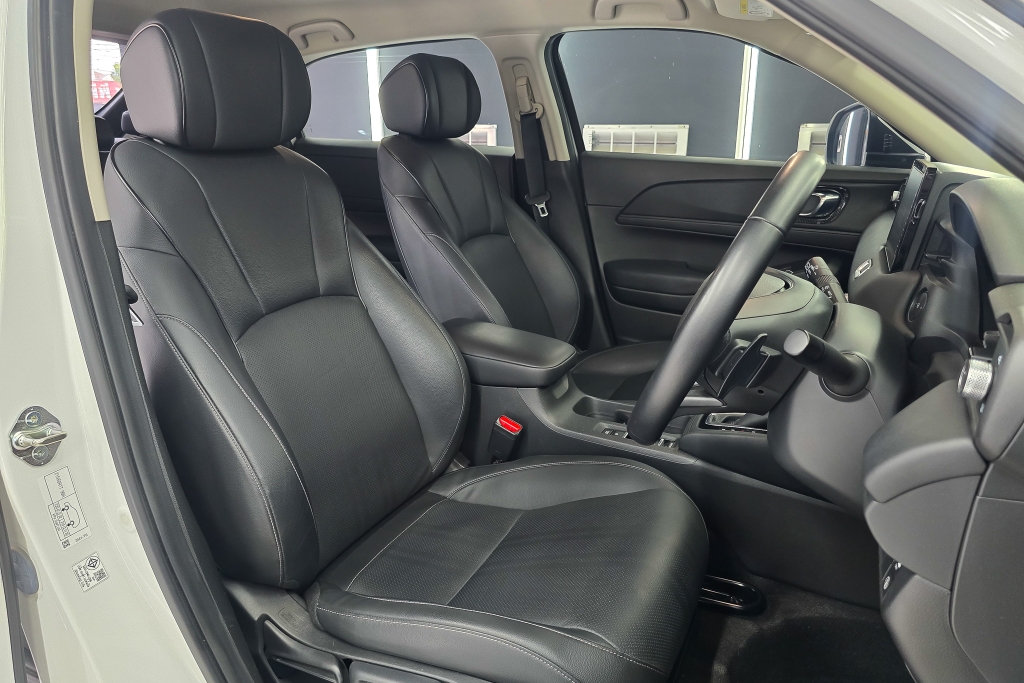 HONDA HR-V 1.5 E [e:HEV] AT ปี 2022 #6