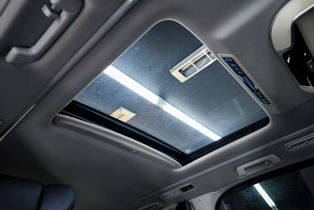 TOYOTA ALPHARD 2.5 S C Package AT ปี 2023 #11