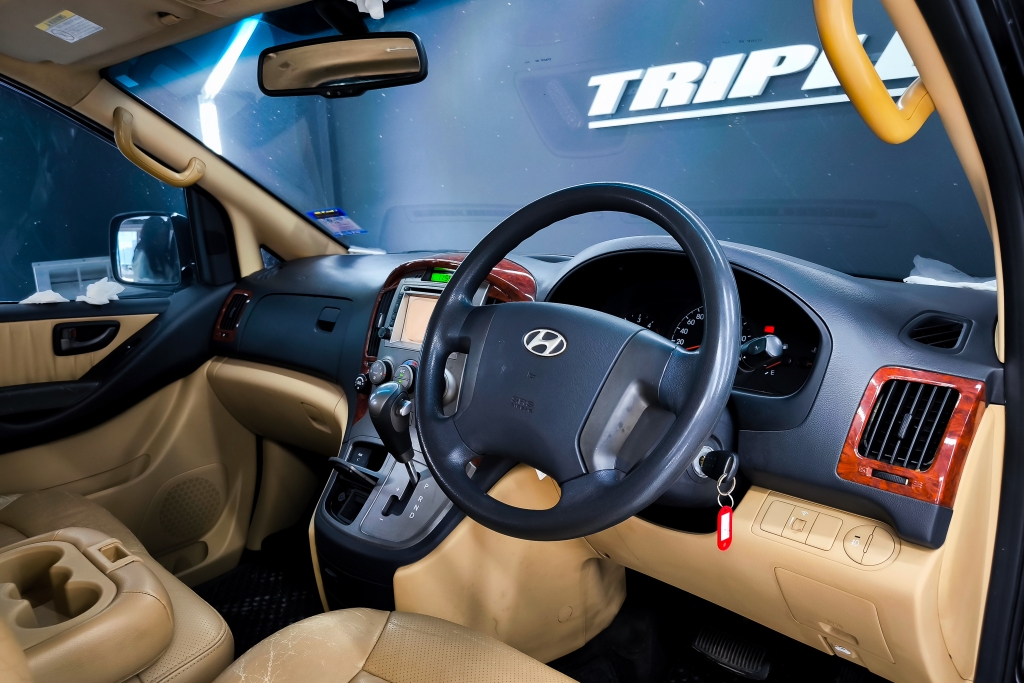 HYUNDAI H-1 2.5 [MAESTO DELUXE] AT ปี 2009 #7