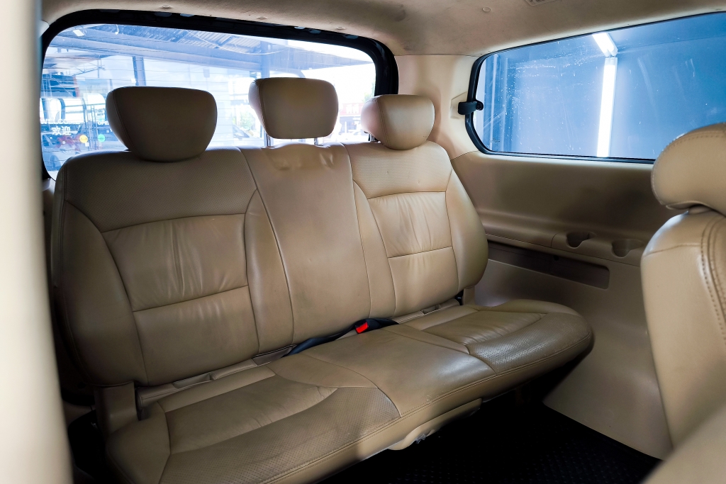 HYUNDAI H-1 2.5 [MAESTO DELUXE] AT ปี 2009 #9