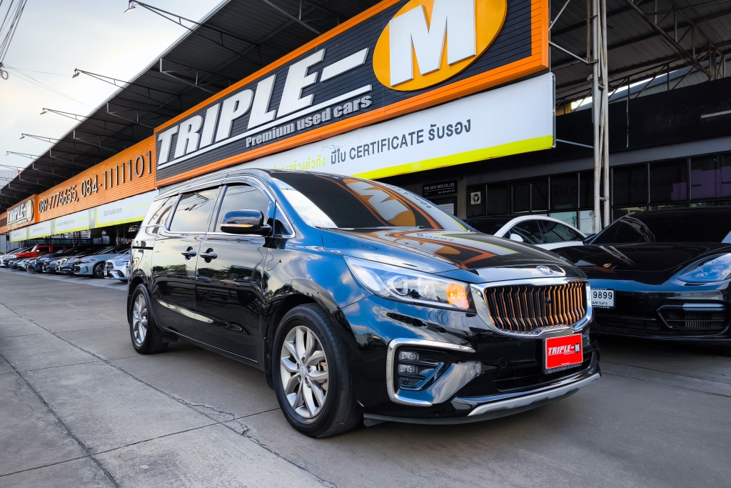 KIA GRAND CARNIVAL โฉมปี (14-21) 2.2 EX AT ปี 2019 ราคา 599,000.- (#C2025122304)