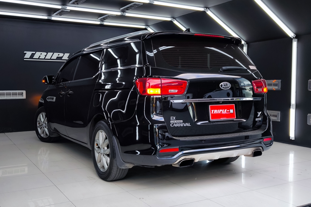 KIA GRAND CARNIVAL 2.2 EX AT ปี 2019 #3